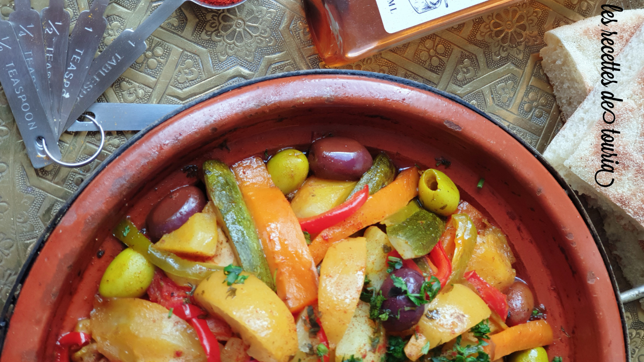 tajine-berbere-poulet-legumes-argan